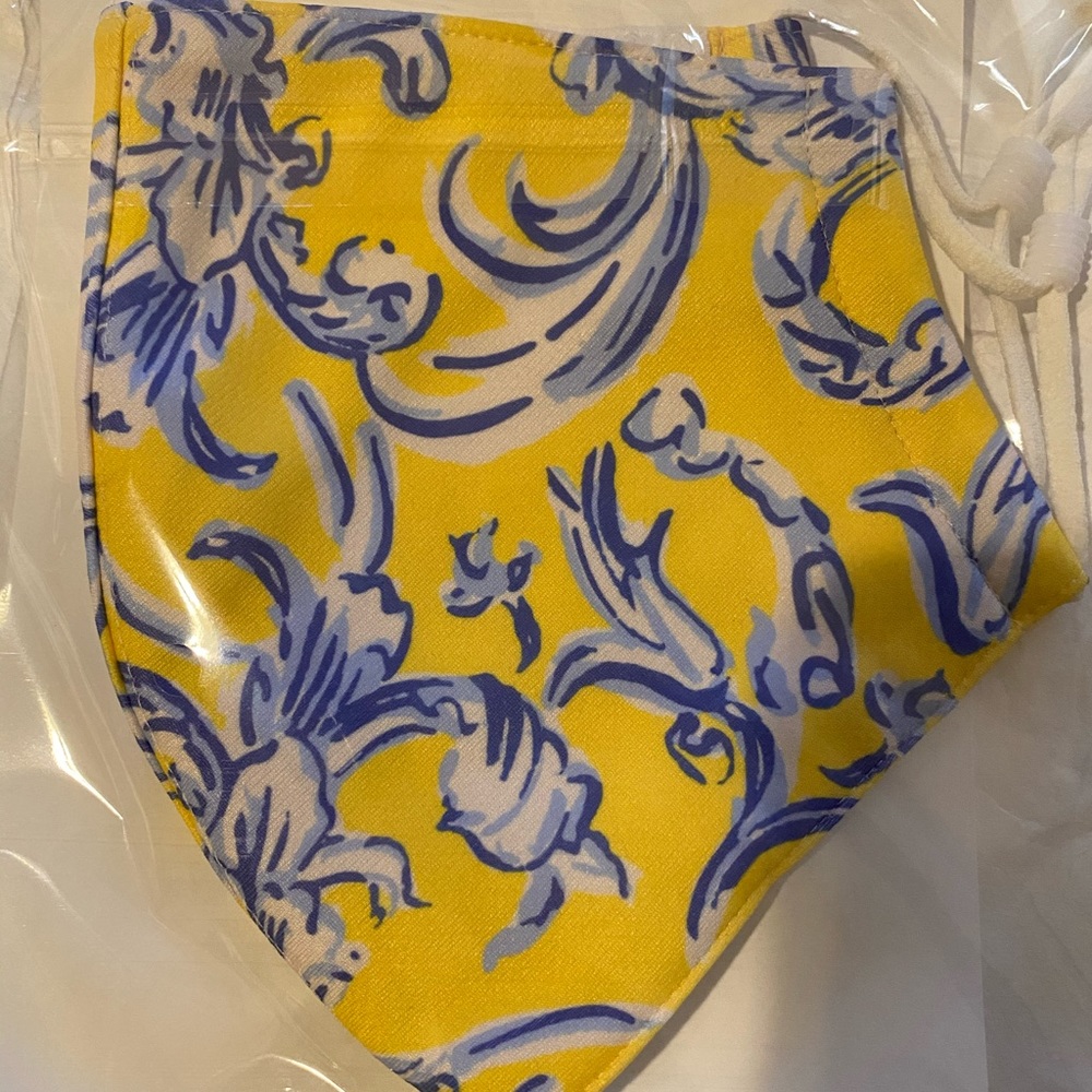 Tory burch face mask!